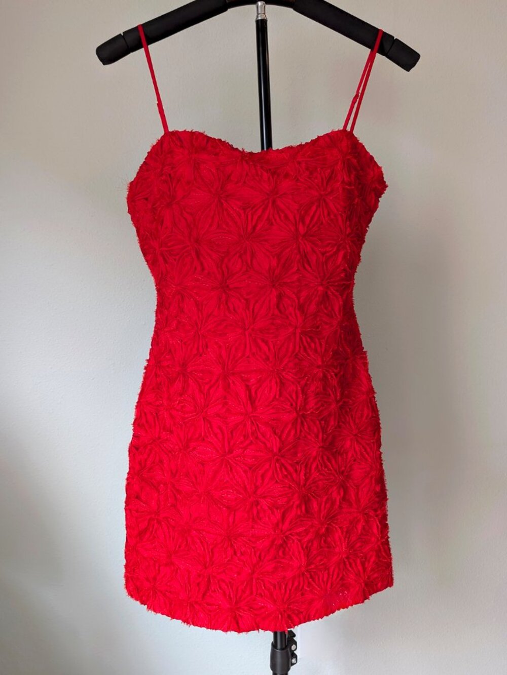 ASTR The Label 3D Red Floral Textured Rosette Mini Dress Coquette Party Cocktail